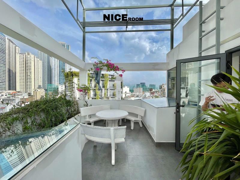 Cho thuê căn hộ balcony lớn - view landmark 81 - gần cầu thủ thiêm - 3