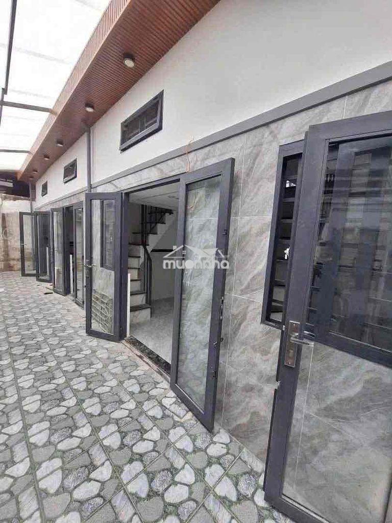 Nhà đẹp bà điểm -trệt lầu (2p ngủ) vị trị đẹp