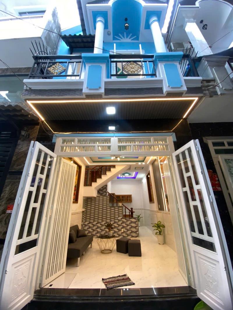 Bán nhà gần hóc môn kiên cố sổ hồng - giá 720 triệu