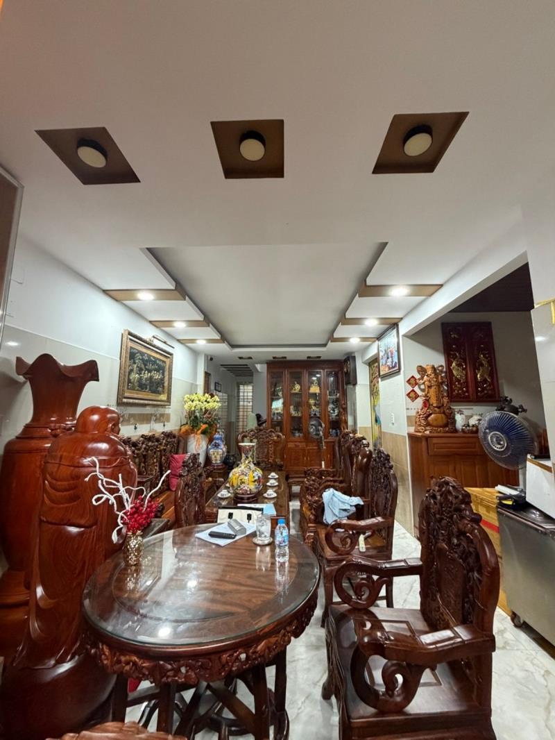 Trung tâm q.5 -  nguyễn trãi –  5 tầng – dt: 4.1*13m nở hậu 5.3m – 12 tỷ 5 - 2