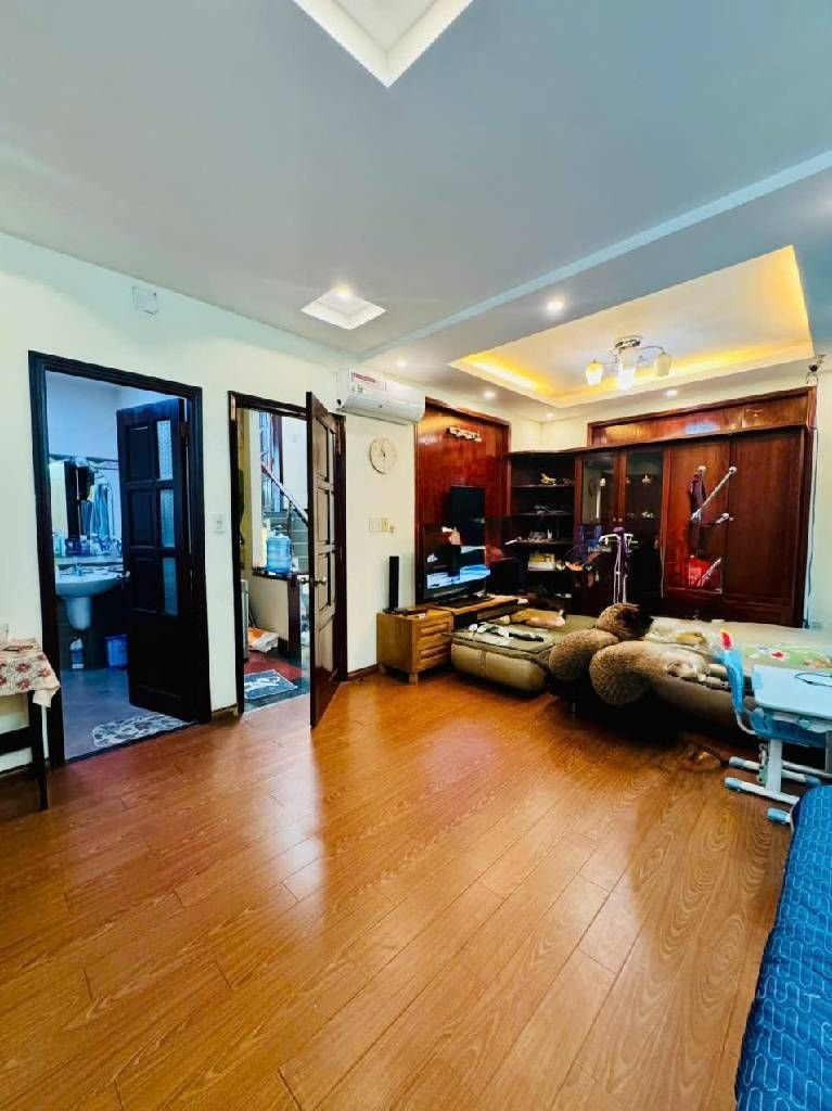 Khu họ lê- lê vĩnh hoà -p. phú thọ hoà - tân phú – dt: 8 *18m – 26 tỷ 5 - 2