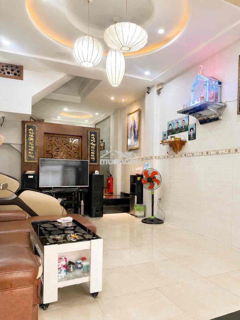 Tân phú| 🏡nhà đẹp 1 trệt, 2 lầu, sân thượng - hxh 5m - 7,19 tỷ