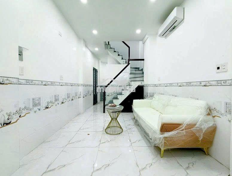 Khá hiếm - lý thái tổ quận 10 - 4 tầng nhà mới, 4 phòng, sân thượng. - 2