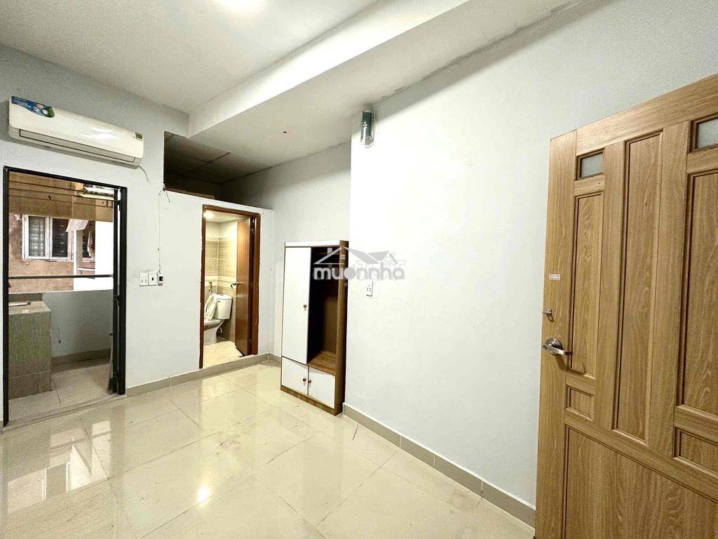 Studio ban công tách bếp có thang máy ngay vòng xoay lý thái tổ - 2