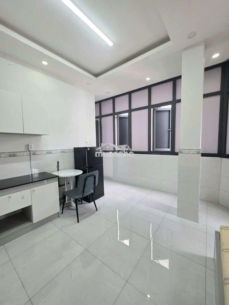 Phòng đẹp q3 căn góc siêu thoáng 21/8a nguyễn thiện thuật full đồ