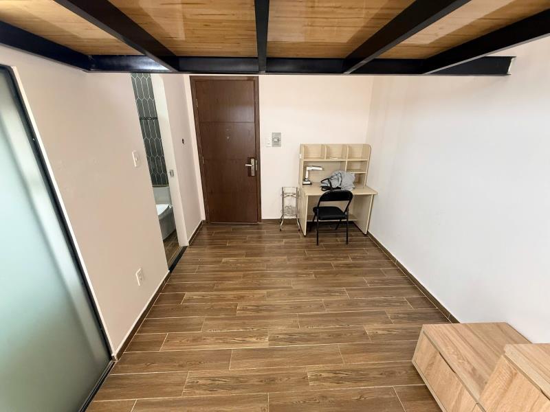 Duplex full nội thất - máy giặt riêng - ngay dh hutech, uth, uef, hiu - ngã tư hàng xanh - ở tối đa 3 người - 3