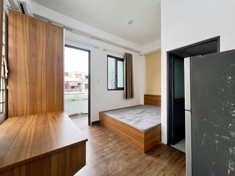 1pn tách bếp - ban công - full nội thất - máy giặt riêng - di chuyển dh văn lang cs2, ngã tư hàng xanh chỉ 5-10p