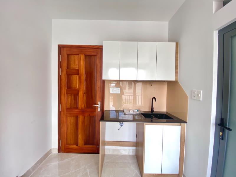Studio rộng 35m2 - full nội thất - máy giặt riêng- gần trường ftu, uth, hutech,... - 3