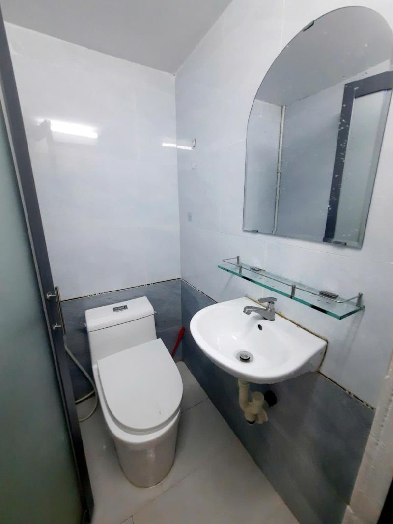 Phòng tách bếp ở nguyễn thị thập quận 7 - 3