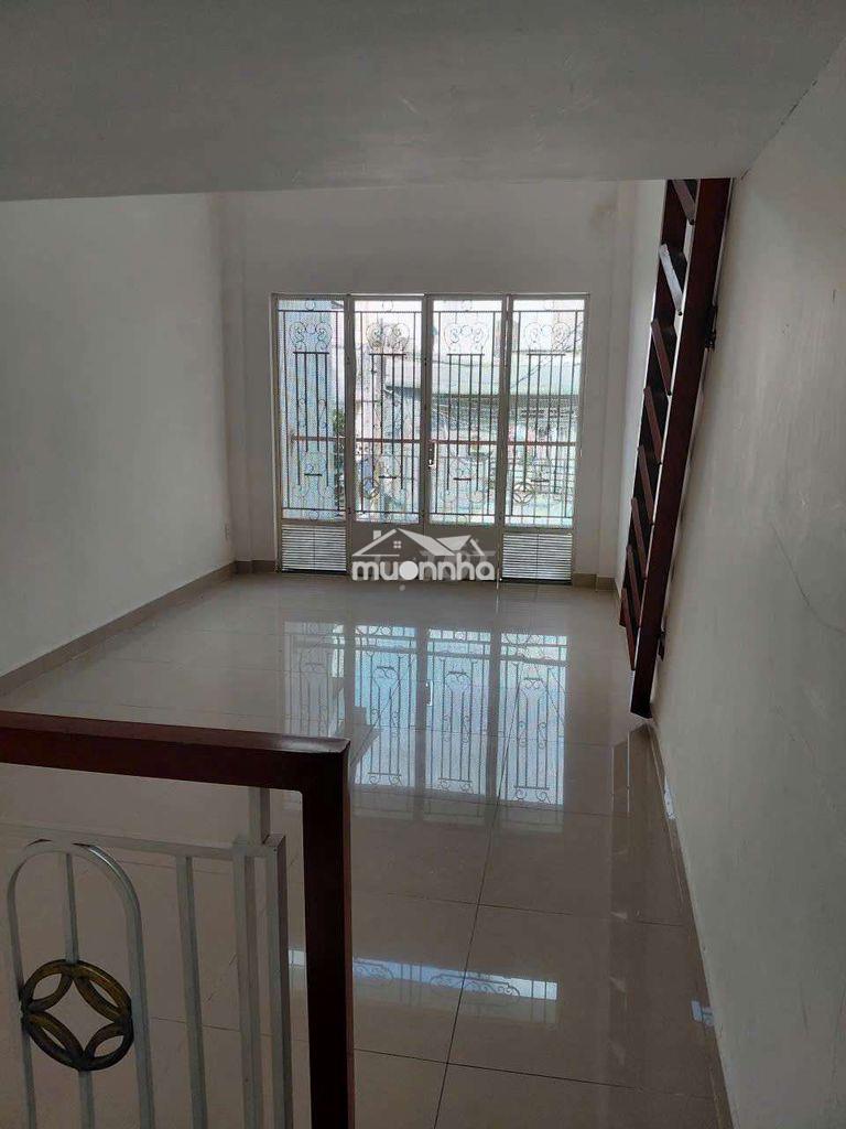 Nhà nguyên căn quận 10 - 2