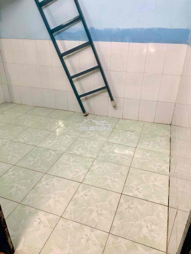 Phòng trọ 16 m2 có gác lững giờ giấc tự do
