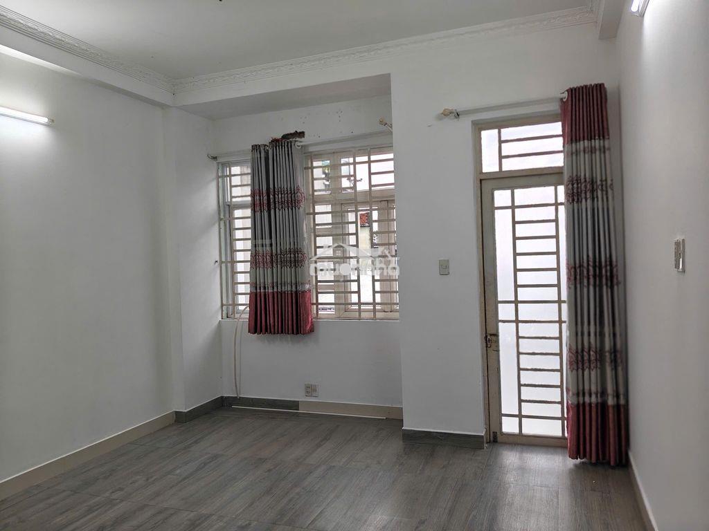 Chính chủ nhà 3 tầng 3pn gần vòng xoay phú hữu quận 9 - 2