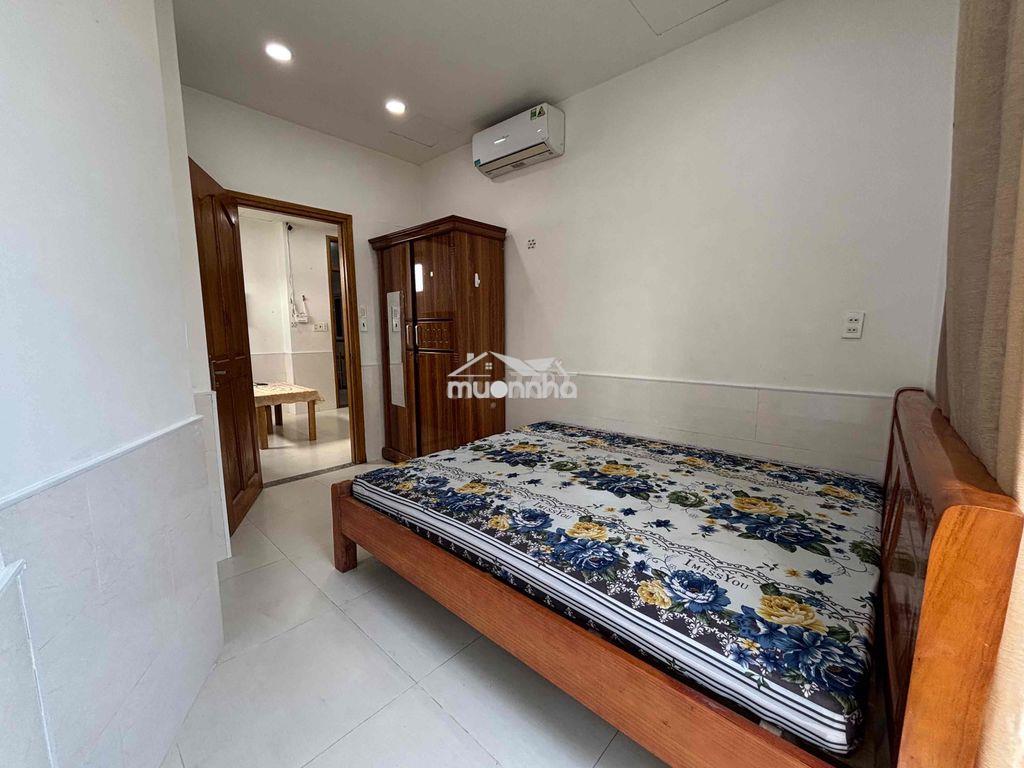 Cho thuê căn hộ 1pn ban công q4 gần đh luật, đh nguyễn tất thành - Ảnh 3