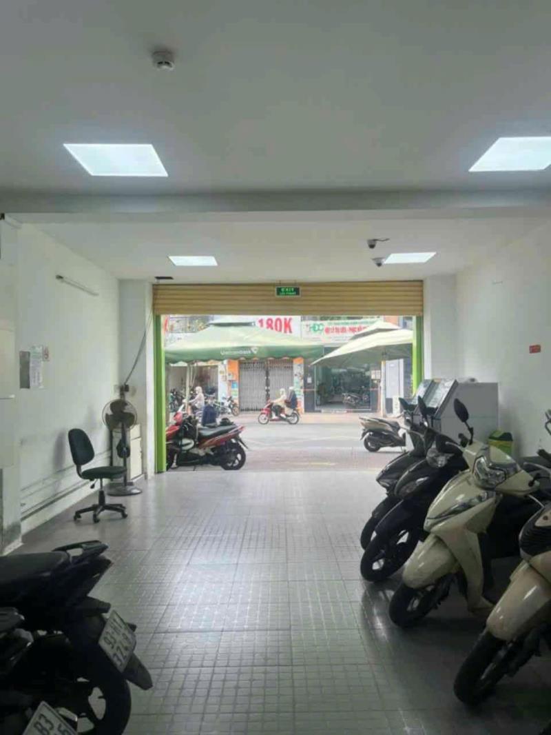 Mặt tiền lê văn sỹ - phú nhuận - 175m2 (5.2x34) - dòng tiền 165tr/t - 64 tỷ - 2