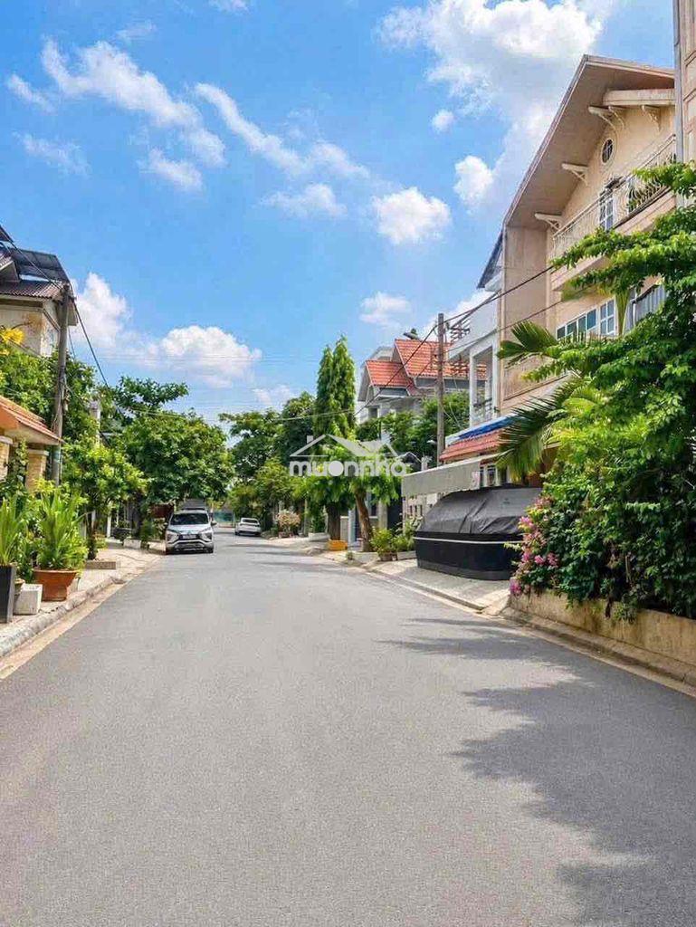 Biệt thự kdc bộ công an quận 7 - 3