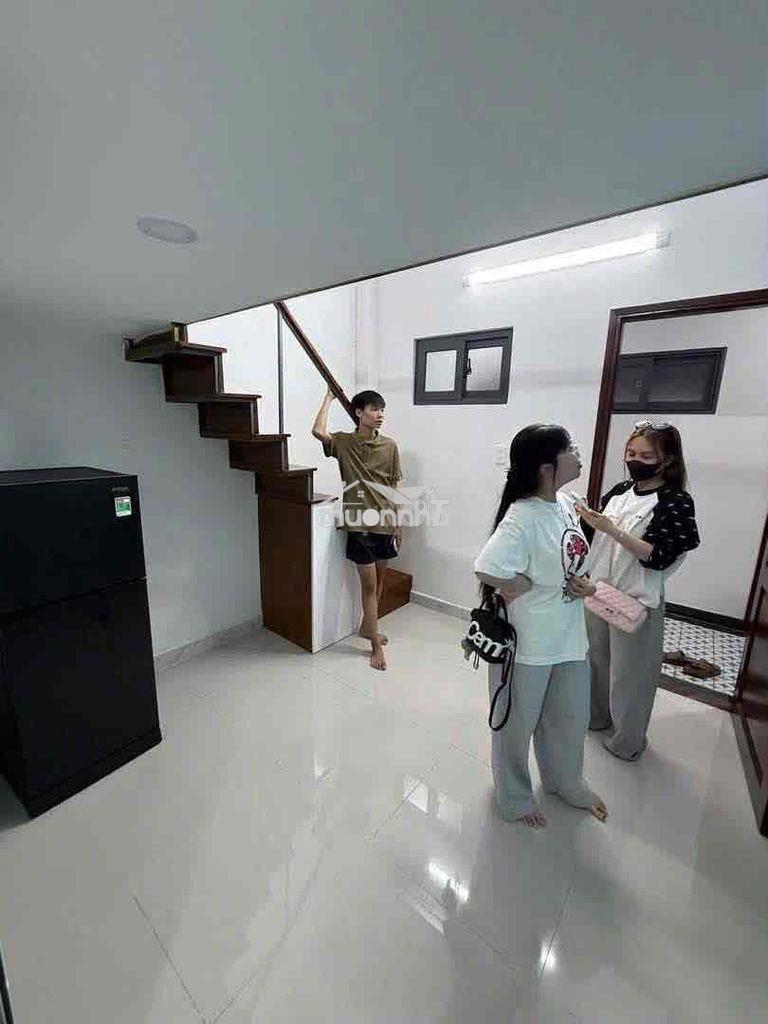 Đúng giá - gần đh ufm, tdtu, nttu - ở được 3 người tối đa, an ninh - 2