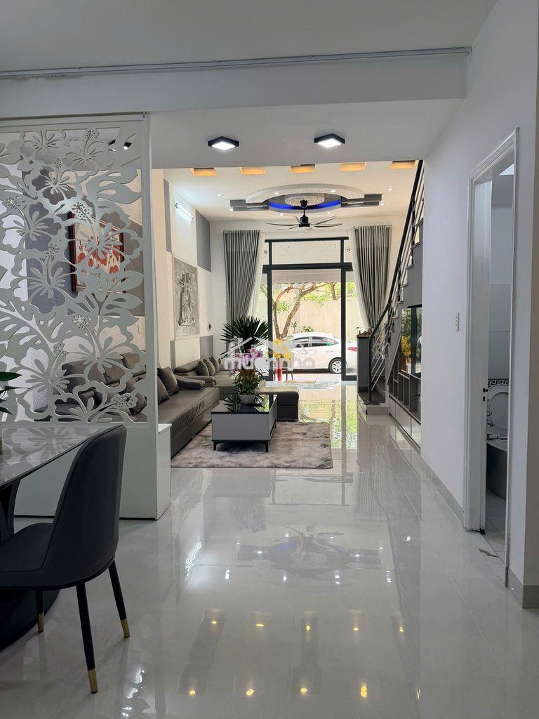 Cho thuê nhà mặt tiền ngay trung tâm - 4