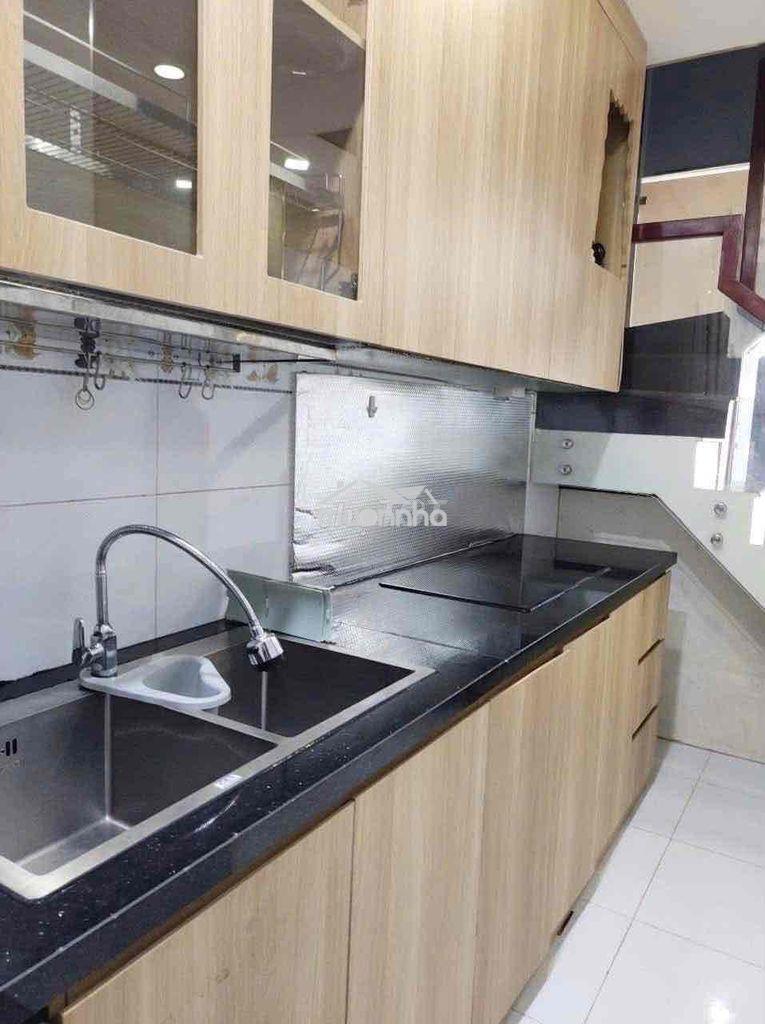 Cho thuê nhà nguyên hẻm 1135 quận 7 có nội thất máy lạnh - 2