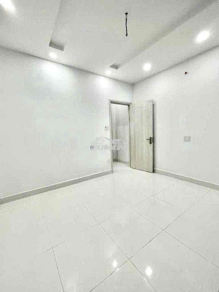 Cho thuê nhà hxh thông ngay lotte mart nguyễn văn lượng - 3