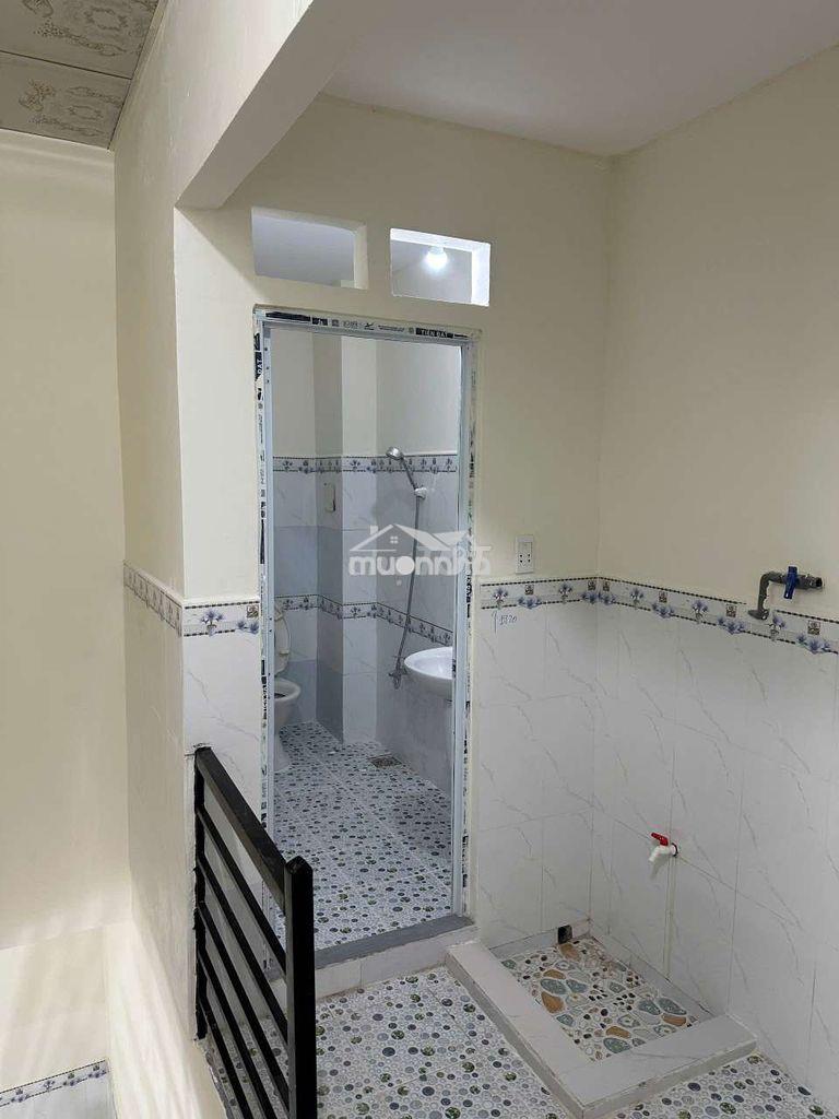 Bán nhà mới ngang 5m hxh mới xây đang cho thuê 7tr/tháng - 3