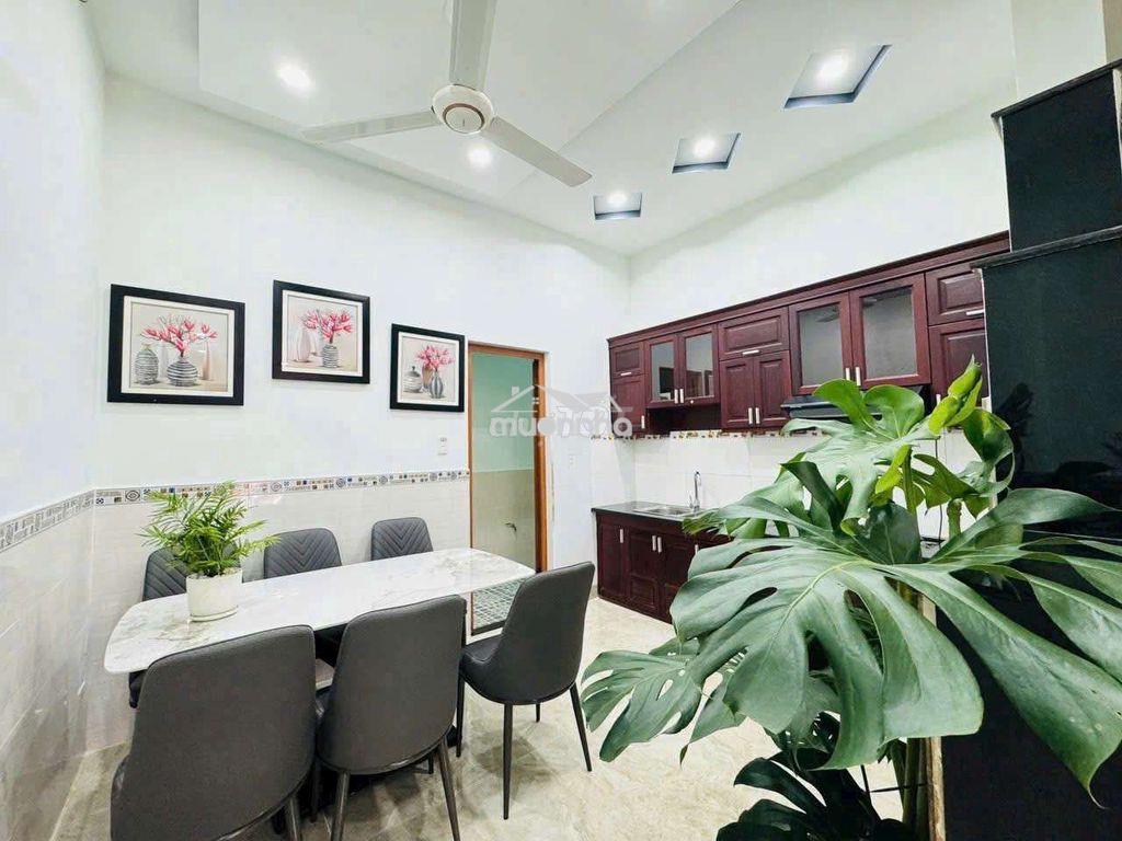 Bán nhà đẹp, khu dân trí cao - 4