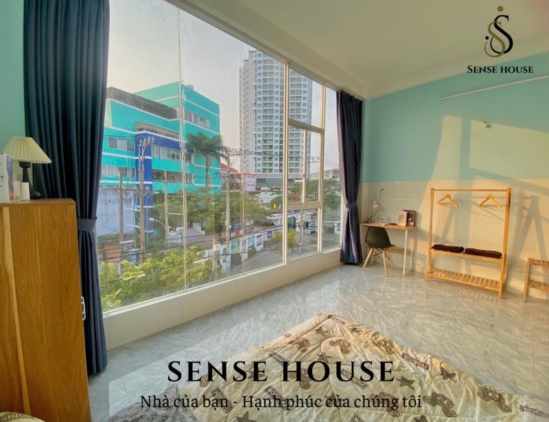 Studio cửa sổ trời view kính | full nội thất | gần đại học văn hiến