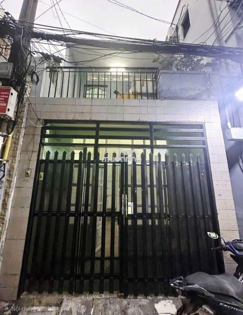 Nhà nguyên căn vĩnh viễn, q10. dt: 3.6x13m, 1 lầu, 2pn, 2wc