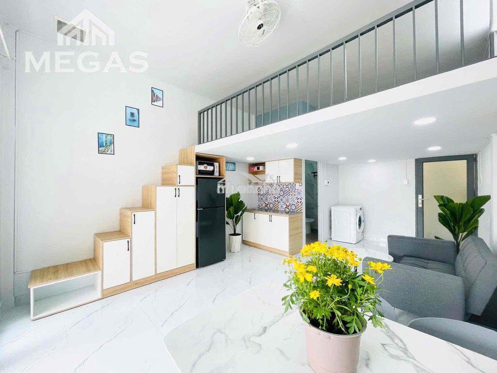 Cho thuê phòng gác rộng rãi gần đại học kinh tế quân 10 - 2