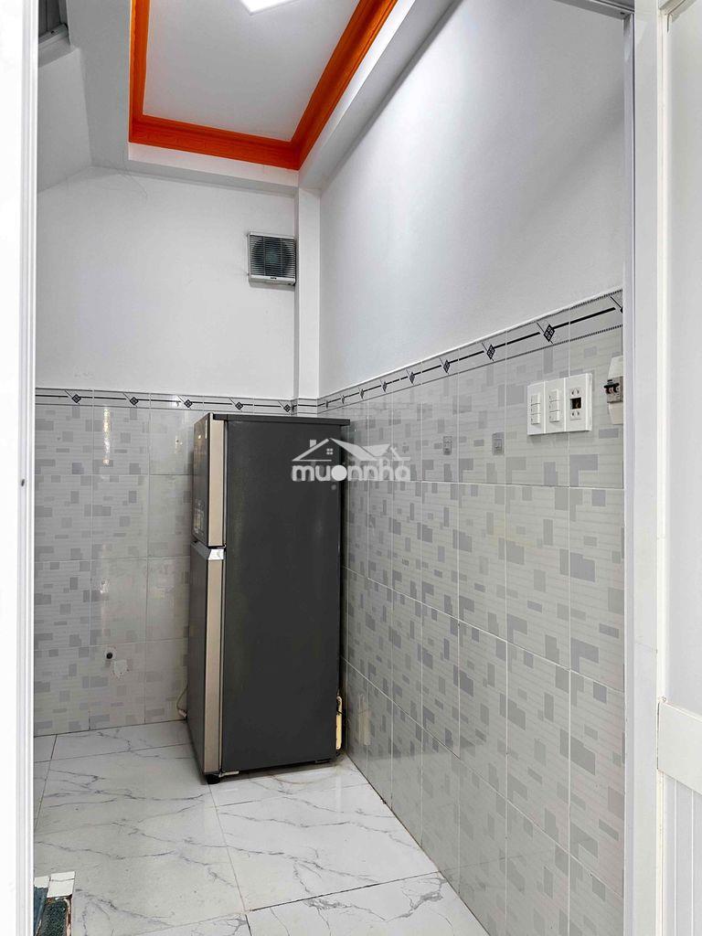 Nhà mặt tiền q5 cho thuê - 2