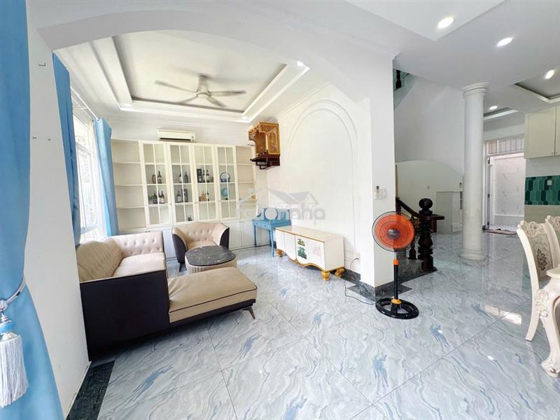 Cho thuê villa đẹp tại the oasis, kế siêu thị aeon mall bình dương