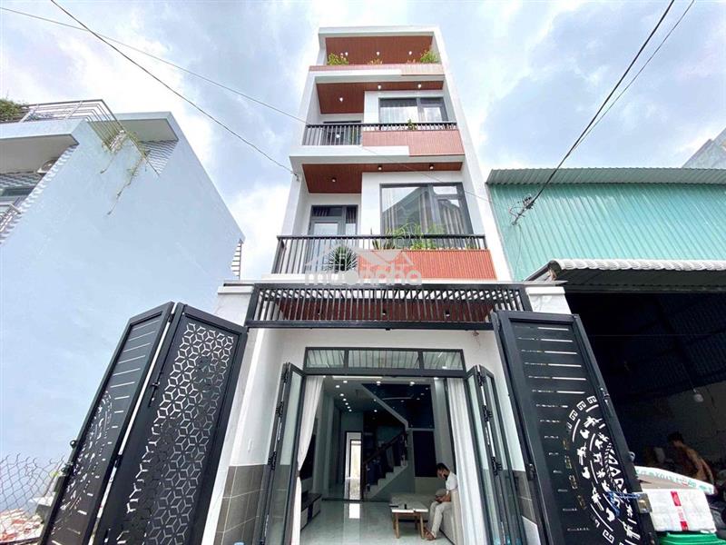 1/ ht13 hxh - 4m x 25m nhà đúc 1 trệt 3 lầu full nt