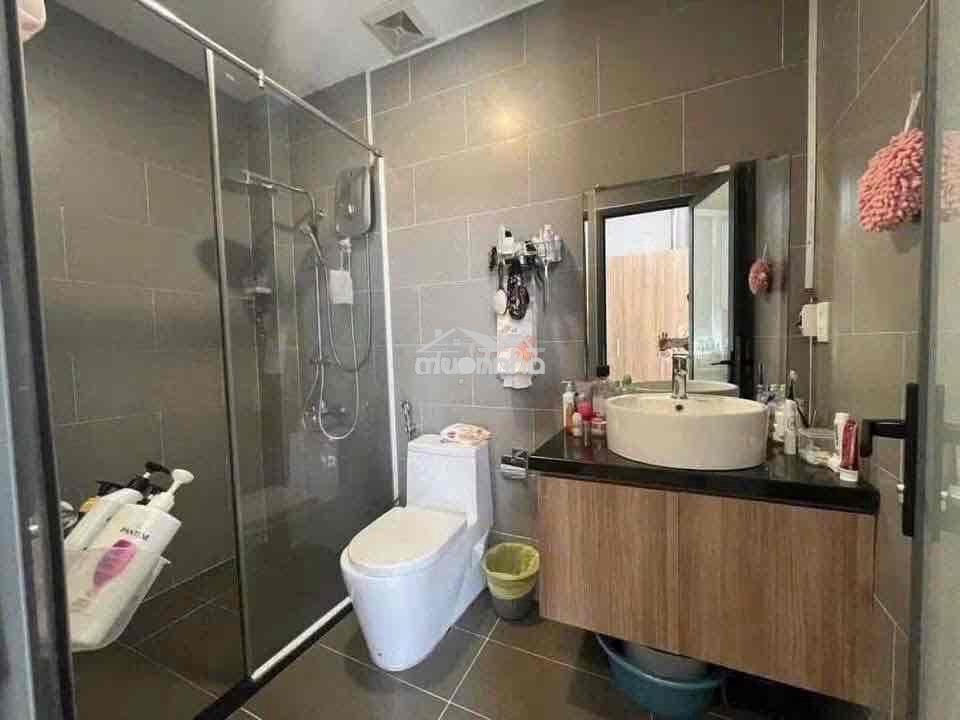 Duplex 2 không gian ngủ ban công ngay sát vòng xoay dân chủ-ueh-huflit - 4