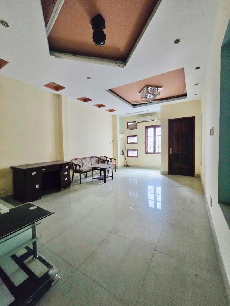 🏡 Hàng hiếm ! nhà 5 tầng hxh 8m sát bên nhà ga t3, giá : 9 tỷ tl - 4