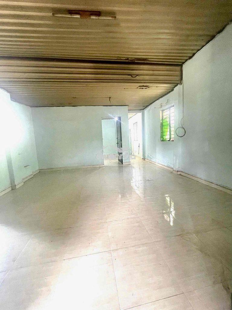 Nhà kho 3pha 5x11m 👉 sân 7m (1phòng ngủ) hẻm tải 5tấn. hương lộ 2