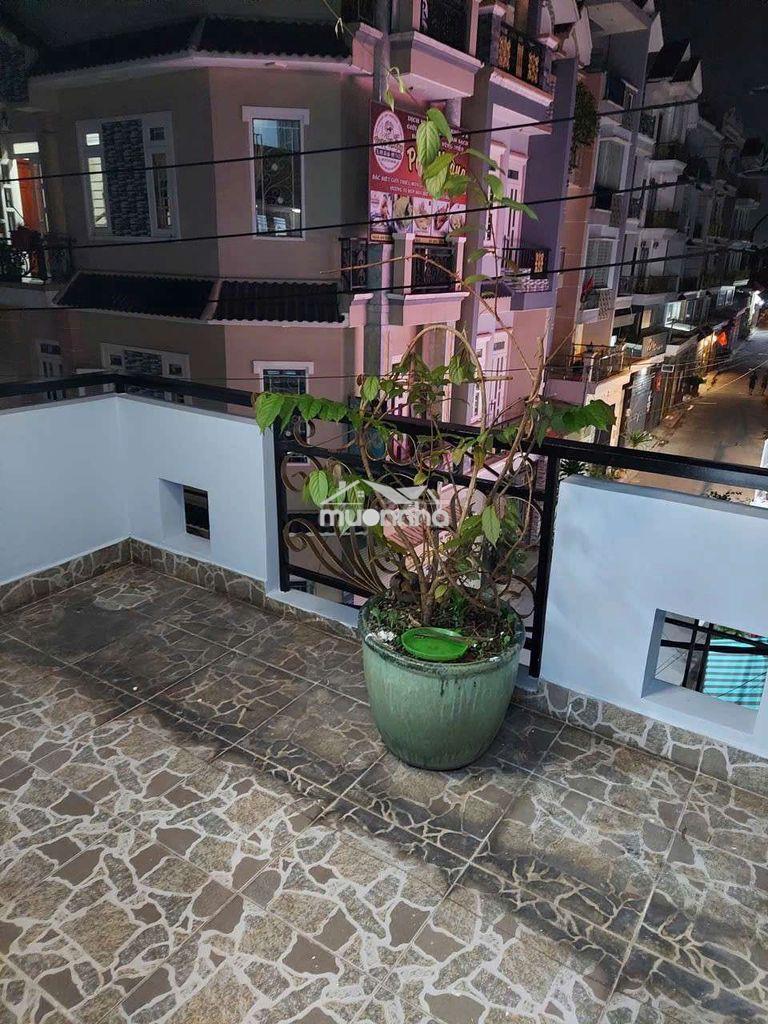 Cho thuê nhà nhỏ xinh, mặt tiền hẻm - 4