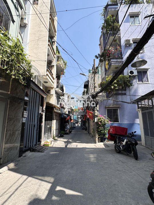 Nhà gần hẻm ô tô 60 lý chính thắng, q3. dt:27m2. trệt 2 lầu. 4,2 tỷ tl - 2