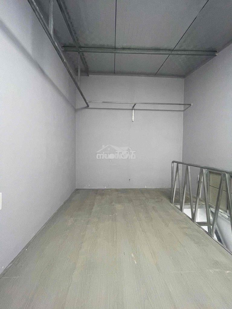 Cho thuê nhà dạng trệt nhiều nhà xung quang + rộng rãi thoáng mát - 2