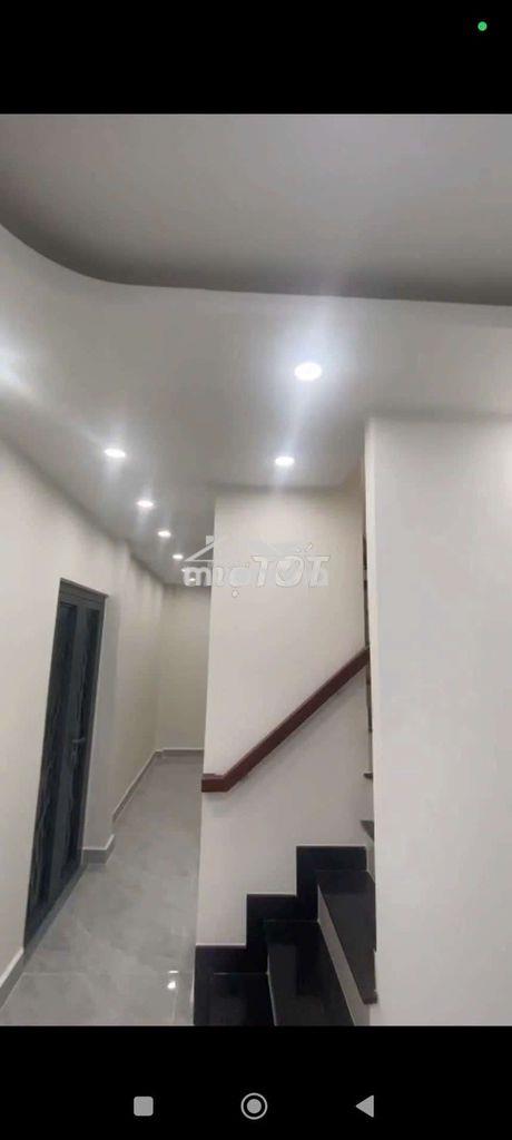♥️♥️ Bán nhà mới xây hẻm xe hơi sát mặt tiền đường an bình p7q5
_ - 3