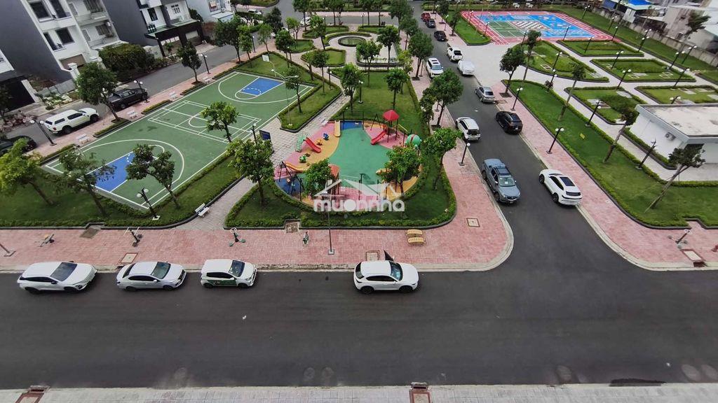 Cho thuê căn hộ giá rẻ 85m2 2 phòng ngủ, free phí quản lý 2 năm - 4