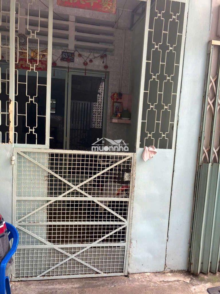 Chính chủ cần bán tại đường phó đức chính quận 1. còn thương lượng