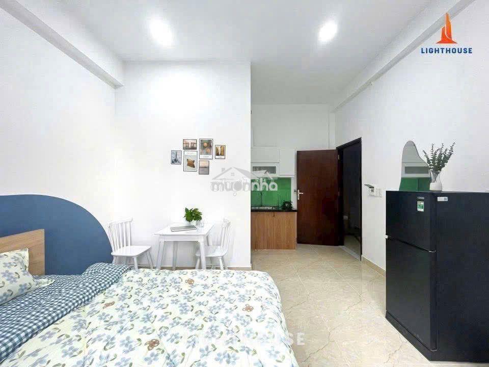 Phòng full nội thất ngay đảo kim cương - 4