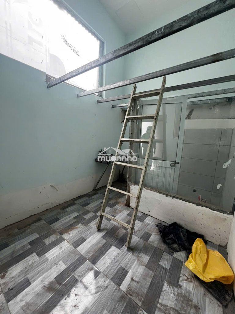 Duplex mới 100% gần iuh vlu cao đẳng hồng đức có gác cao ko đụng đầu  - 4
