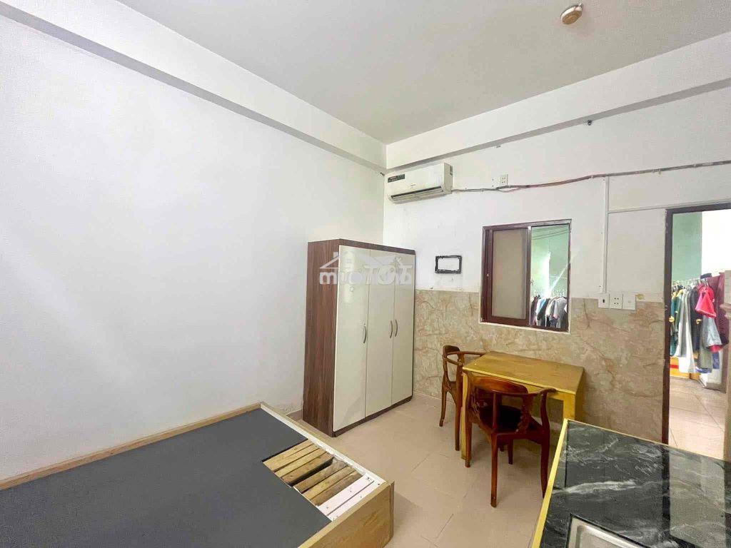 Cho thuê studio, đủ nội thất, có máy lạnh, công viên phú lâm - 2