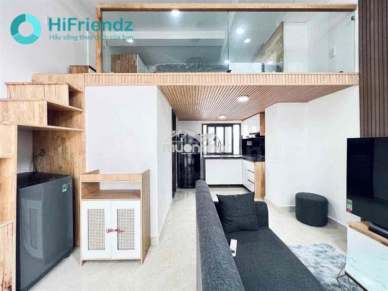 Cho thuê căn duplex mới xây ngay sau cổng khu đô thị vạn phúc city