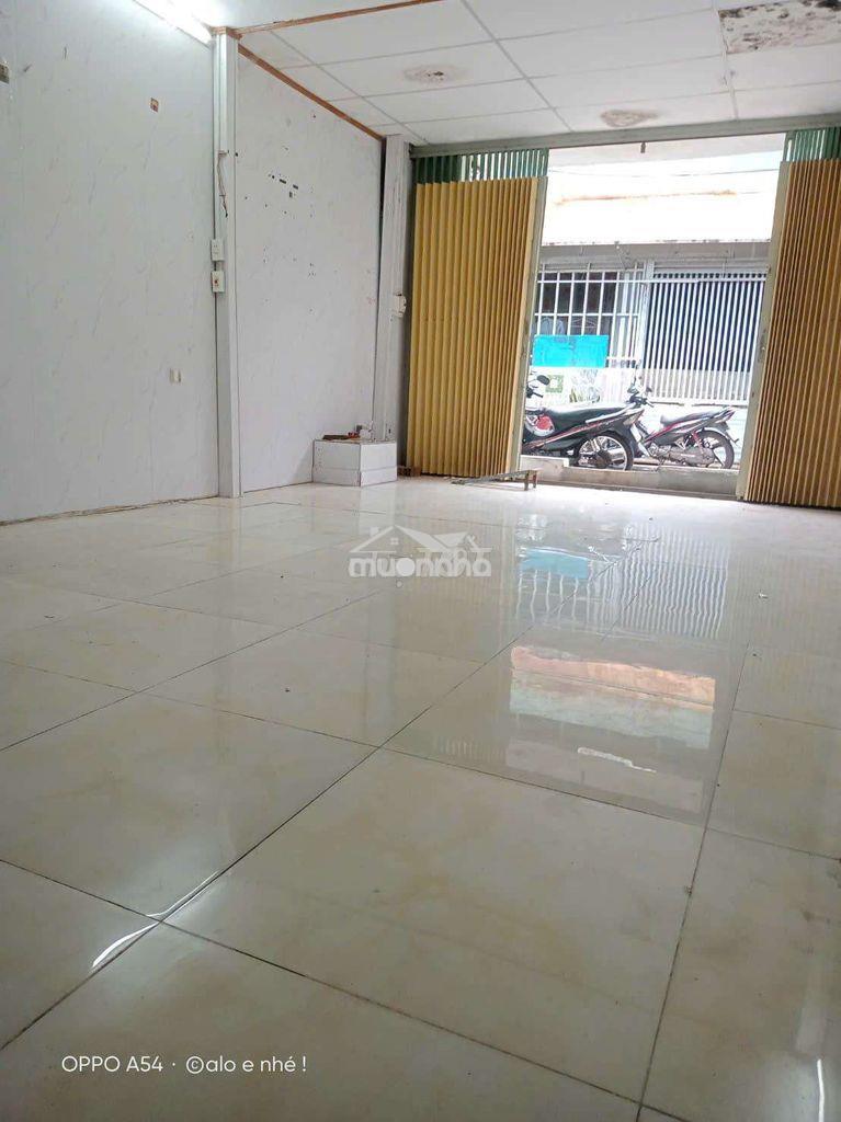 Nhà 4.3m×13m🌲gồm 1 ngủ 2wc.gần chợ.hạt đièu