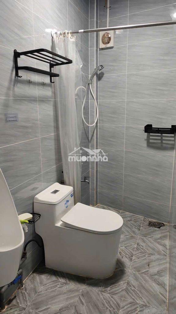 Chính chủ cho thuê nhà hẻm phạm văn bạch, 1 trệt 1 lầu, có máy lạnh - 2