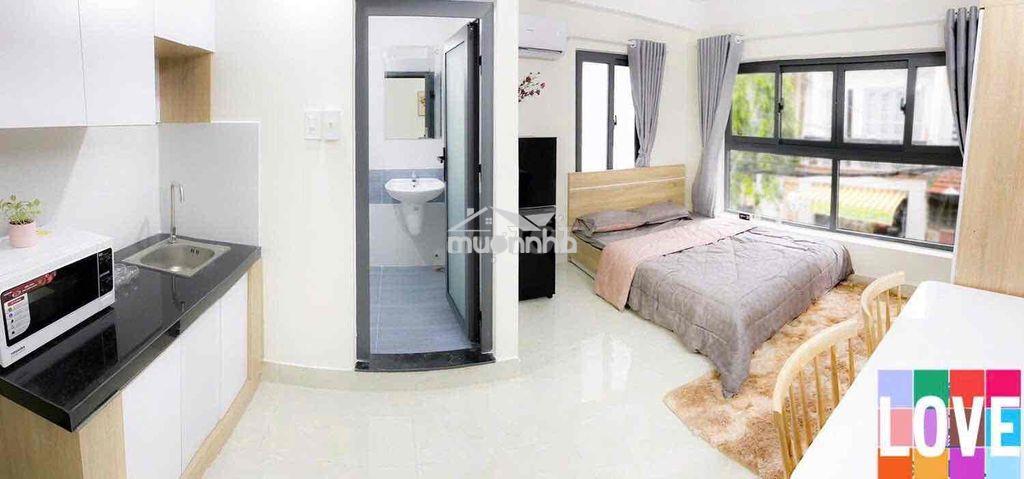 Căn hộ studio cửa sổ thoáng gần trường học viện hàng không - khu k300 - 2
