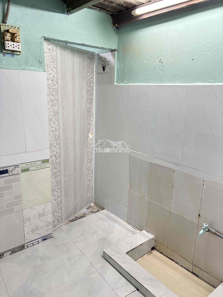 Nhàtrọ  riêng biệt ko chung chủ điện nhà nước . - 2