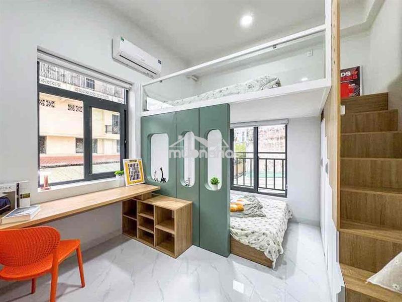 Duplex 2 không gian ngủ cửa sổ lớn ngay sát cầu vượt 3 tháng 2-quận 10