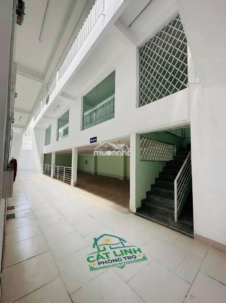 Phòng trọ cho thuê gần làng đại học